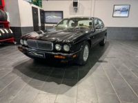 Jaguar Daimler DOUBLE SIX 6.0 BA 1997 - <small></small> 24.990 € <small>TTC</small> - #1