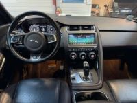 Jaguar E-Pace 2.0 D - 150 ch AWD BVA R-Dynamic Chequered Flag - <small></small> 28.900 € <small>TTC</small> - #16