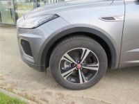 Jaguar E-Pace 2.0 P-200 ch FlexFuel MHEV AWD BVA R-Dynamic S - <small></small> 37.900 € <small>TTC</small> - #4