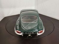 Jaguar E-Type Type E Série 1.5 Coupé 2+2 - <small></small> 59.900 € <small>TTC</small> - #8