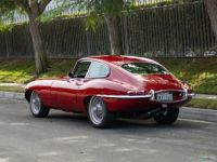 Jaguar E-Type XKE 4.2 L 6 cyl manuel 4 - <small></small> 63.900 € <small>TTC</small> - #2