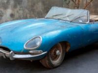 Jaguar E-Type XKE Series I Flat Floor Roadster With a Louvered Bonnet - <small></small> 98.300 € <small>TTC</small> - #1