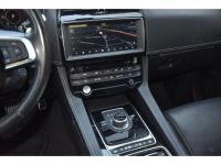 Jaguar F-Pace 2.0 D - 180 - BVA - Stop/Start - AWD R-Sport Black Limited PHASE 1 - <small></small> 22.990 € <small></small> - #12