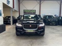 Jaguar F-Pace 2.0 D - 180 ch AWD BVA8 R-Sport - <small></small> 21.900 € <small>TTC</small> - #22