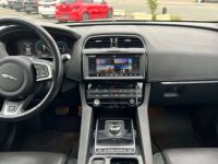 Jaguar F-Pace 2.0 D AWD R-Sport - <small></small> 19.499 € <small>TTC</small> - #15