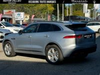 Jaguar F-Pace 2.0D 180ch R-Sport 4x4 BVA8 - <small></small> 30.900 € <small>TTC</small> - #4