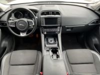 Jaguar F-Pace 2.0D 180CH R-SPORT AWD BVA8 - <small></small> 22.490 € <small>TTC</small> - #8