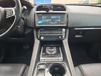 Jaguar F-Pace 3.0 D V6 300 ch AWD BVA8 R-Sport - <small></small> 33.990 € <small>TTC</small> - #10