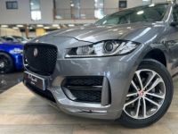 Jaguar F-Pace AWD 2.0 D 180 ch R-SPORT BVA8 - <small></small> 25.990 € <small>TTC</small> - #2