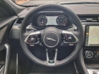 Jaguar F-Pace D200 - MHEV - BVA - AWD R-Dynamic SE - <small></small> 36.900 € <small>TTC</small> - #13