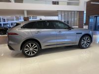 Jaguar F-Pace D200 R-Dyn SE - <small></small> 65.453 € <small>TTC</small> - #2