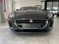 Jaguar F-Type Coupé P380 Full black Toit pano Sièges mémoire Caméra échappement sport Première main Garantie 12 mois - <small></small> 57.900 € <small></small> - #3