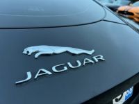 Jaguar F-Type coupé R 550ch Noir toit panoramique 59900€ - <small></small> 59.900 € <small>TTC</small> - #17