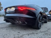 Jaguar F-Type coupé R 550ch Noir toit panoramique 59900€ - <small></small> 59.900 € <small>TTC</small> - #25