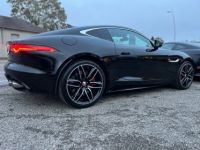 Jaguar F-Type coupé R 550ch Noir toit panoramique 59900€ - <small></small> 59.900 € <small>TTC</small> - #28