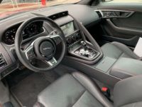 Jaguar F-Type COUPE V8 5L Essence Suralimente 575 ch BVA8 AWD R - <small></small> 99.900 € <small>TTC</small> - #17