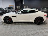 Jaguar F-Type COUPE V8 R 5.0 550 Suralimente BVA Black Pack - <small></small> 64.990 € <small>TTC</small> - #7