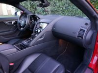 Jaguar F-Type V8 R 550 Ch - 860 €/mois - Toit Pano, Meridian 380 W, Sièges Chauffants, Accès Sans Clé, ... - Carnet JAGUAR - Révisée 2024 - <small></small> 65.000 € <small>TTC</small> - #25