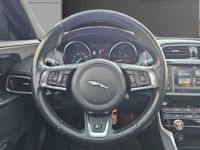 Jaguar XE 2.0 D - 180 ch BVA R-Sport - Toit Ouvrant - Meridian - <small></small> 18.490 € <small>TTC</small> - #11