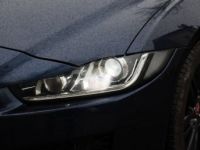Jaguar XE 2.0 D 180 R-Sport Black Pack BVA8 (CarPlay,Caméra,Sièges&Volants Chauffants) - <small></small> 19.990 € <small>TTC</small> - #22