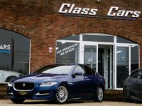 Jaguar XE 2.0 D R-SPORT AUTO BI-XENON CAM KEYLESS CARNET 6B - <small></small> 17.990 € <small>TTC</small> - #25