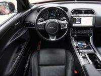 Jaguar XE 2.0 D R-SPORT AUTO-PANO-BI XENON-CAM-KEYLESS-6dt - <small></small> 19.990 € <small>TTC</small> - #18