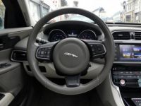 Jaguar XE 2.0 T P200 200 PORTFOLIO BVA TOIT OUVRANT - <small></small> 20.990 € <small>TTC</small> - #15