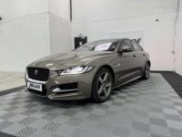 Jaguar XE 25T 2.0 240 CH BVA 8 R-Sport - <small></small> 21.990 € <small>TTC</small> - #3