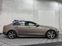 Jaguar XE 25T 2.0 240 CH BVA 8 R-Sport - <small></small> 21.990 € <small>TTC</small> - #8