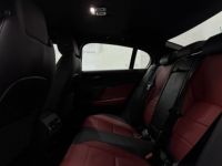 Jaguar XE 25T 2.0 240 CH BVA 8 R-Sport - <small></small> 21.990 € <small>TTC</small> - #18