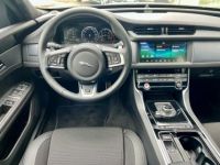 Jaguar XF 2.0 D - 180 ch BVA R-Sport - <small></small> 46.990 € <small>TTC</small> - #5