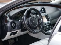 Jaguar XJ 3.0D V6 Luxury COCKPIT-PANO-NAVI-XENON FULL OPTION - <small></small> 15.990 € <small>TTC</small> - #5