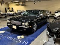 Jaguar XJ 4.2 V8 Sovereign - <small></small> 17.500 € <small>TTC</small> - #1