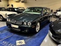 Jaguar XJ 4.2 V8 Sovereign LWB - <small></small> 25.000 € <small>TTC</small> - #1