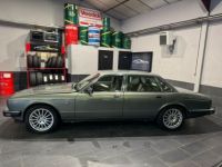 Jaguar XJ DAIMLER XJ6 4.0 226CH 1990 - <small></small> 18.990 € <small>TTC</small> - #4