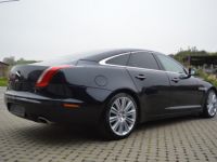 Jaguar XJ V6 3.0 - 275 ch Portfolio 1 MAIN - <small></small> 21.900 € <small></small> - #2