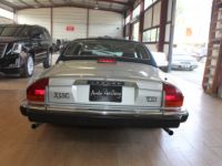 Jaguar XJSC V12 BVA - <small></small> 22.900 € <small>TTC</small> - #29