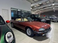 Jaguar XJSC XJS-C CABRIOLET 5.3 BVA Caractéristiques XJS-C CABRIOLET 5.3 BV - <small></small> 27.500 € <small>TTC</small> - #27