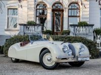 Jaguar XK120 XK 120 Open Top Speedster (OTS) LHD 1951 - OLDTIMER - GERESTAUREERD - MATCHING NUMBERS - SOFTTOP - CREAM WHITE - <small></small> 99.999 € <small>TTC</small> - #30