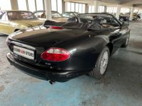 Jaguar XK8 2001 jaguar xk8 cabriolet 4.0 v8 bva - <small></small> 24.990 € <small>TTC</small> - #4