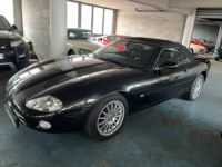 Jaguar XK8 2001 jaguar xk8 cabriolet 4.0 v8 bva - <small></small> 24.990 € <small>TTC</small> - #32