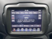 Jeep Renegade 1.6 MULTIJET 130CH LIMITED SOLID BLACK - <small></small> 22.150 € <small>TTC</small> - #17