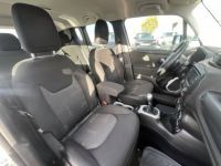 Jeep Renegade 1.6 MultiJet S&S 120ch Longitude 1erMain GPS Attelage - <small></small> 9.990 € <small>TTC</small> - #11