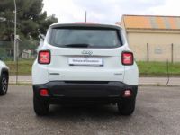 Jeep Renegade 2WD 1.6L CRD 16V 120CV BTE 6VT PACK SPORT/LONGITUDE 5 PORTES 02/2016 ETAT NEUF GTIE 6 MOIS - <small></small> 15.590 € <small>TTC</small> - #75