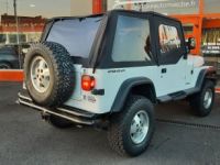 Jeep Wrangler 4.0L 6 CYLINDRES - <small></small> 18.900 € <small>TTC</small> - #4