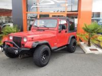 Jeep Wrangler 4.0L 6 CYLINDRES rouge - <small></small> 21.990 € <small>TTC</small> - #8