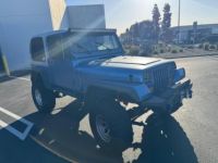 Jeep Wrangler 4.2L 6 CYLINDRES BLEU 1988 - <small></small> 20.900 € <small>TTC</small> - #23