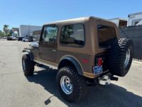 Jeep Wrangler LAREDO CJ7 V8 304CI - <small></small> 39.990 € <small>TTC</small> - #10