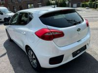 Kia Cee'd Ceed / 1.4i Caméra Navigation Euro 6b Garantie - <small></small> 10.990 € <small>TTC</small> - #2