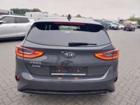 Kia Cee'd Ceed / 1.4i More-GPS-CAR-PLAY-CLIM-GARANTIE.12.MOIS-- - <small></small> 12.990 € <small>TTC</small> - #6